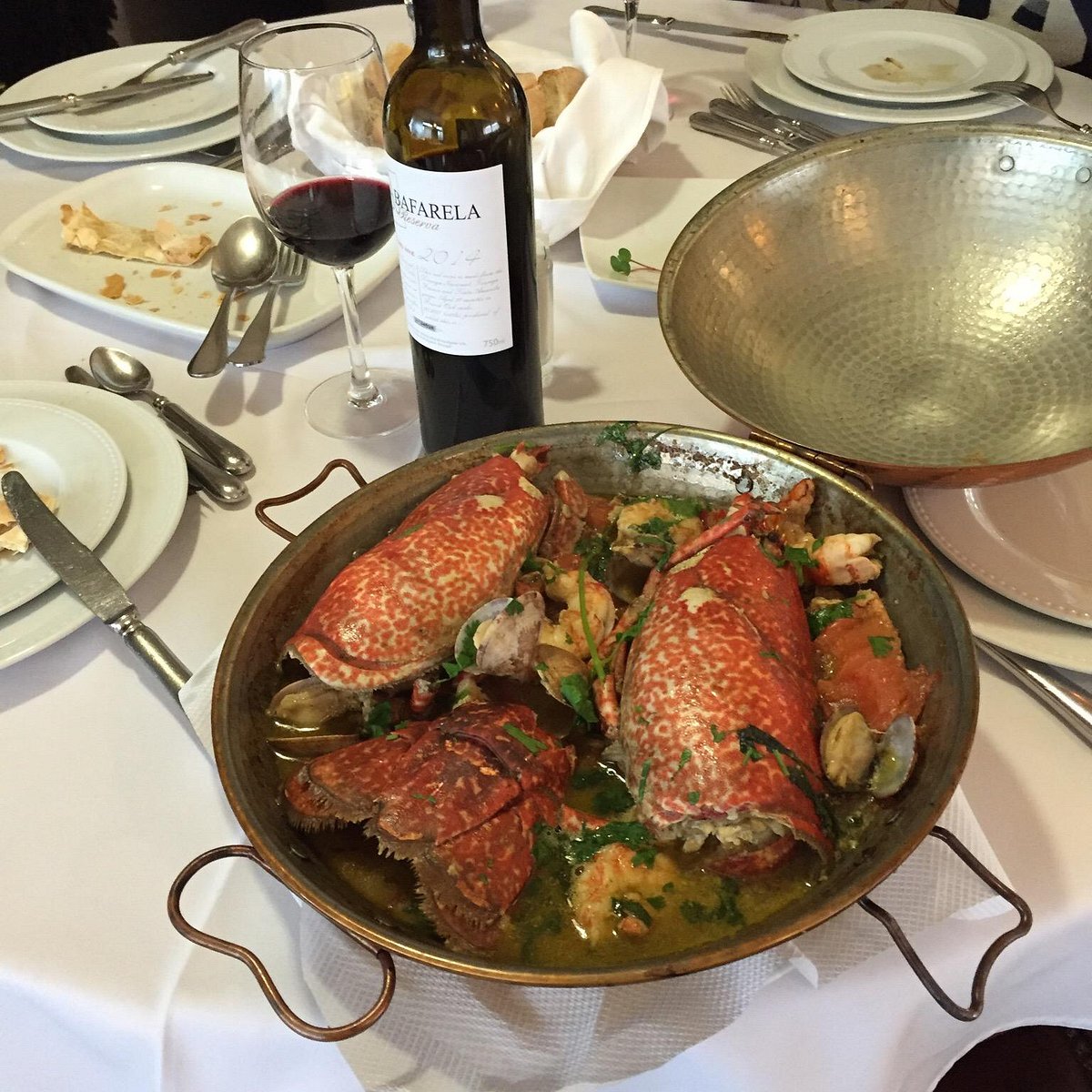 Lavagante com vinho Bafarela Reserva